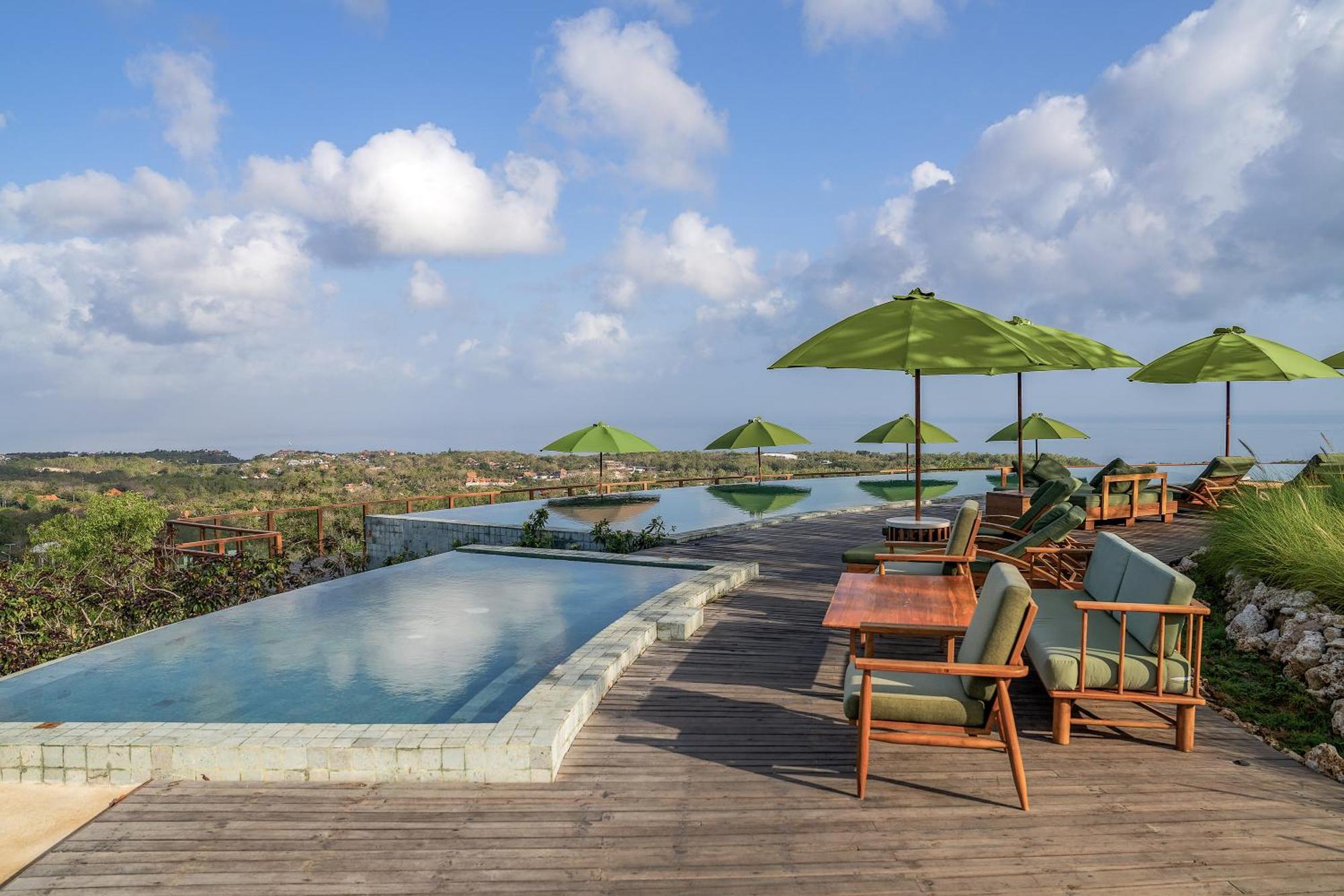 Gruen Resort Uluwatu Exterior photo