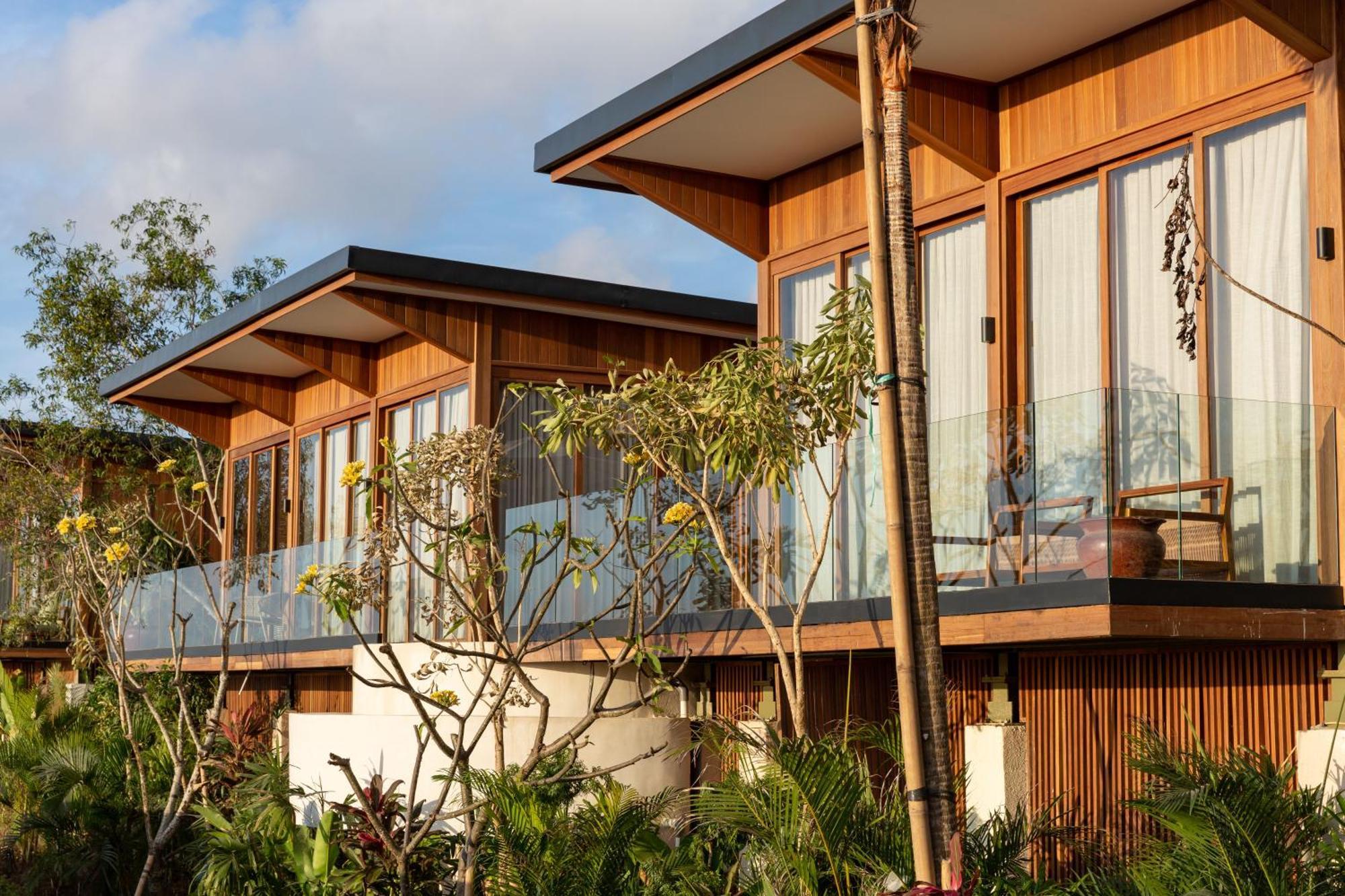 Gruen Resort Uluwatu Exterior photo